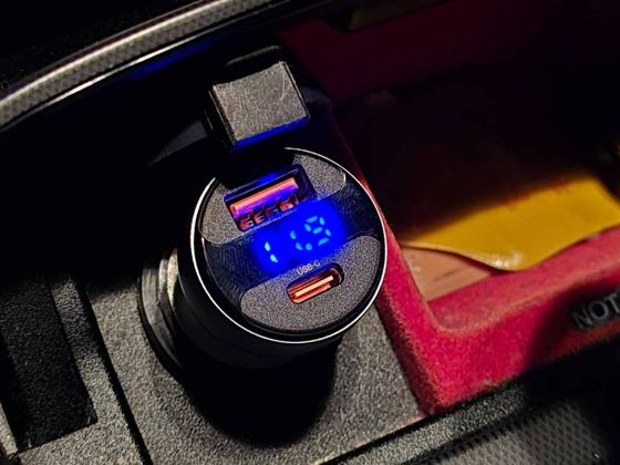 EZQuest UltimatePower USB-C 66W Car Charger Can Charge a Macbook Air at Full Speed [Review]