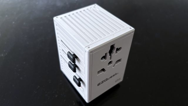 Power 5 devices around the world with this USB-C travel charger [Review]